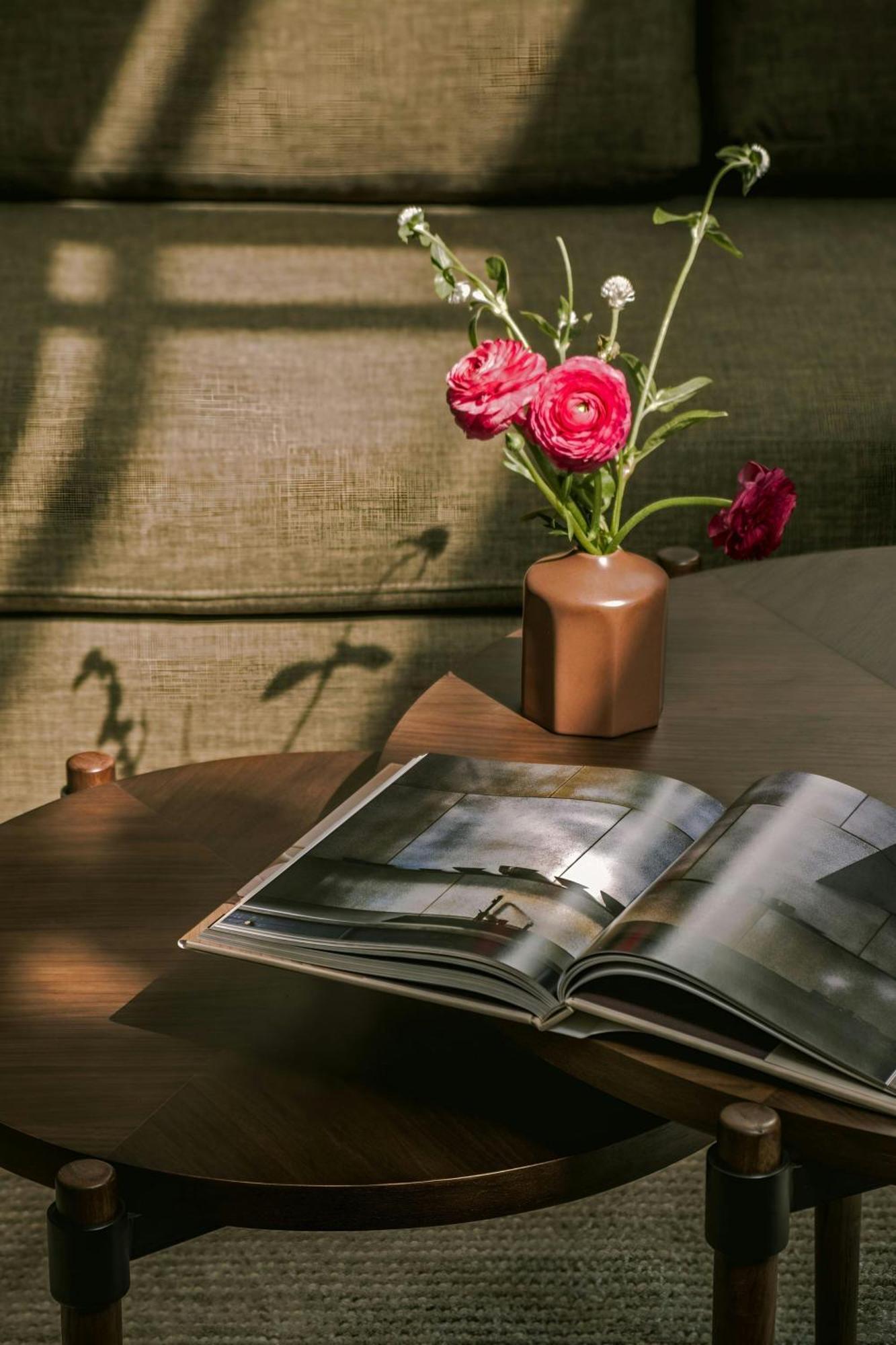Sonder By Marriott Bonvoy The Winfield Apartments Downtown La Los Angeles