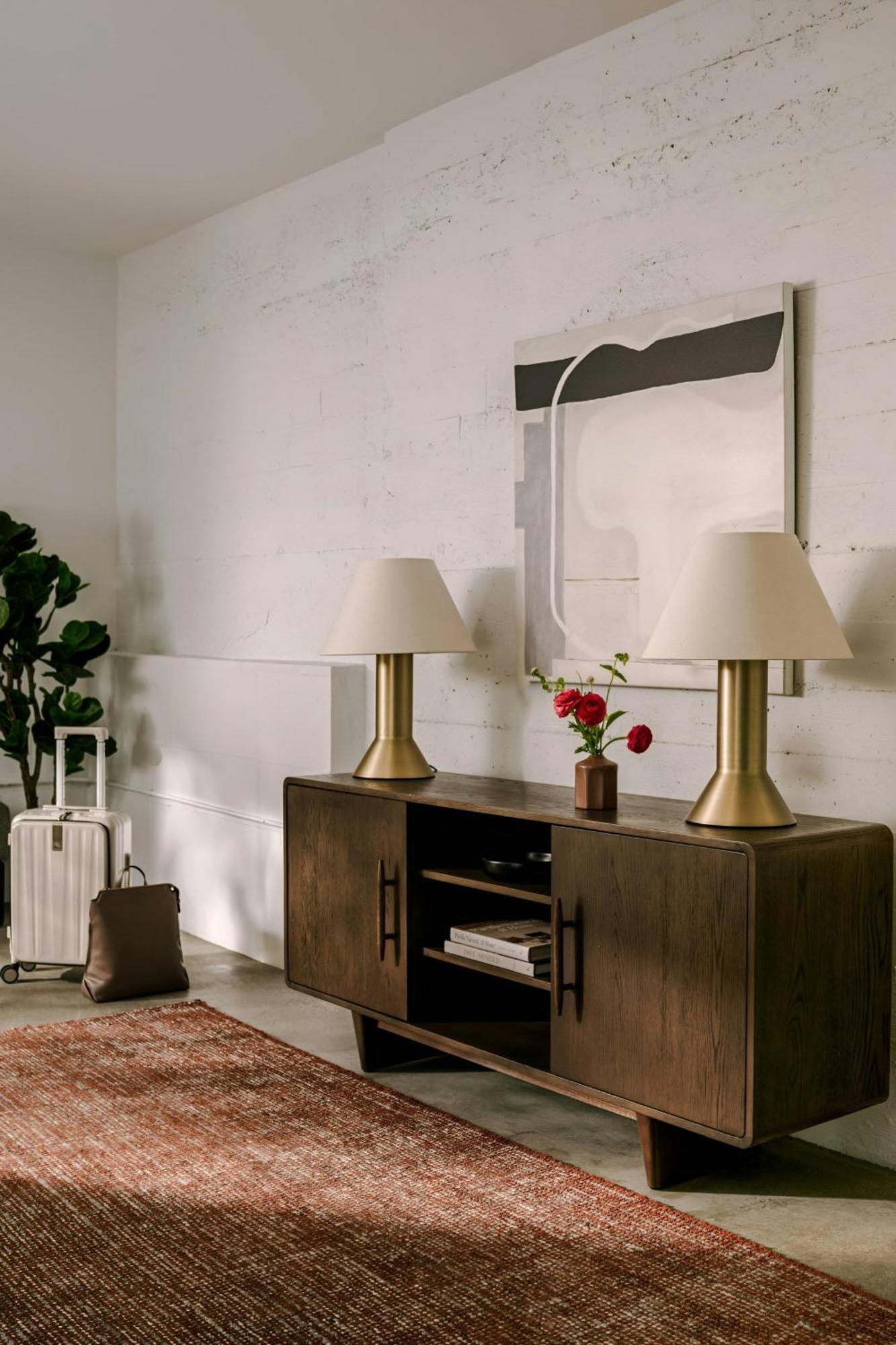 Sonder By Marriott Bonvoy The Winfield Apartments Downtown La Aparthotel Los Angeles
