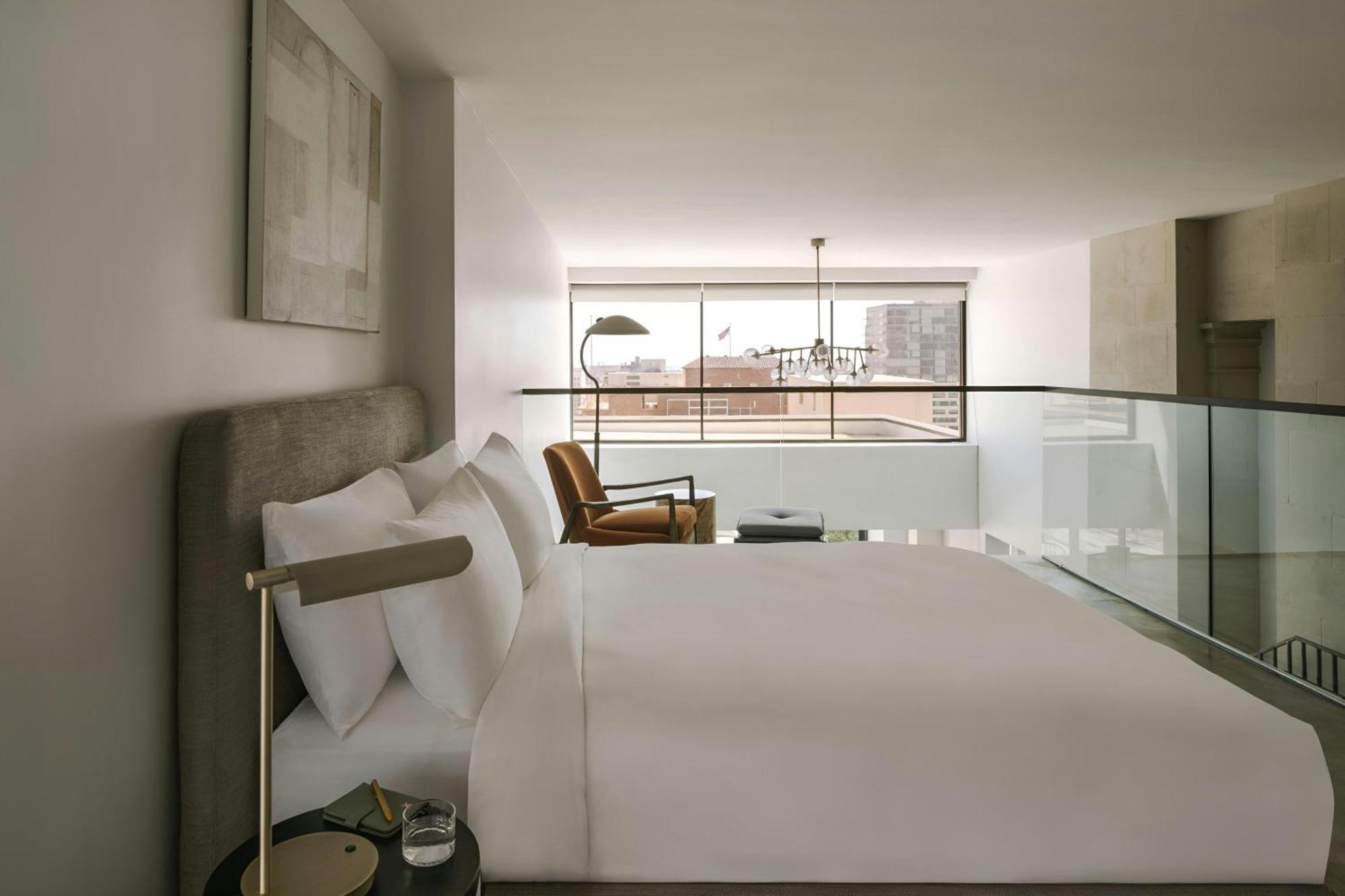 Sonder By Marriott Bonvoy The Winfield Downtown La Aparthotel